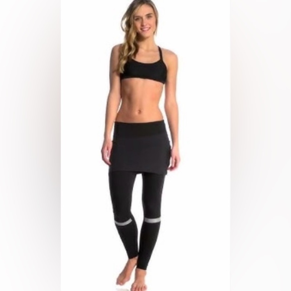 Pearl Izumi Women's Training / Running Fly Skirt Over Tight in Black, XS (0,2,4)